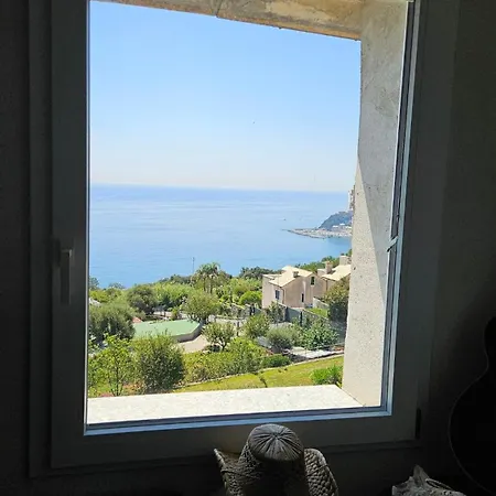Casa de Férias Uno Sguardo Sul Mare Arenzano